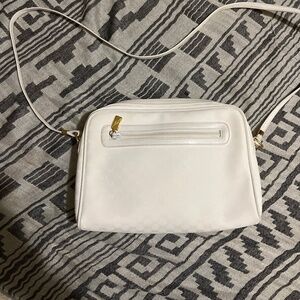 Sale🤩Gucci Vintage white micro gg canvas crossbody bag